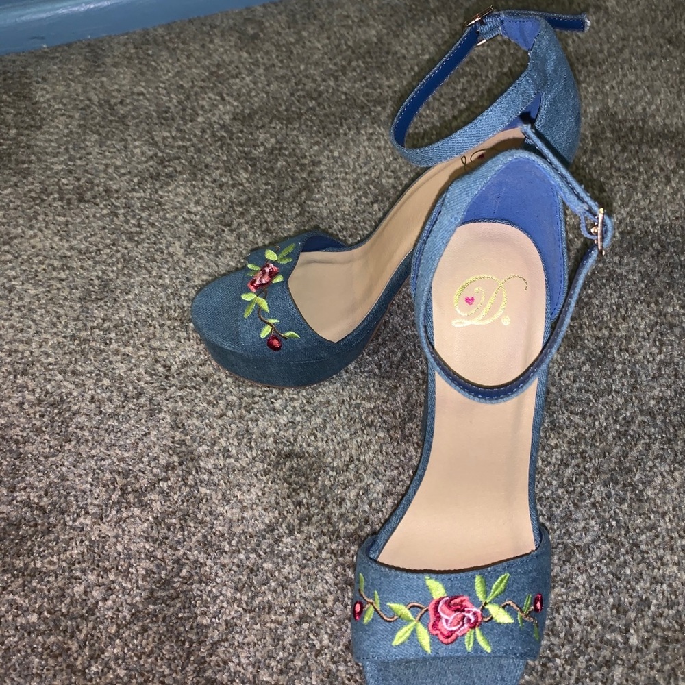 Heels bundle - Picture 5 of 10